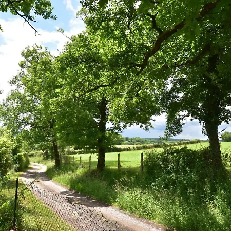 In Stunning Location * Theminettes