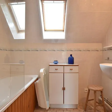 In Stunning Location *