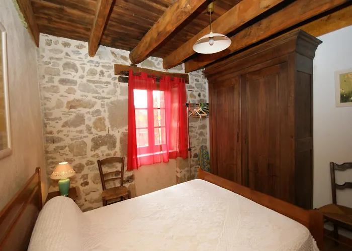 度假居 In Stunning Location *